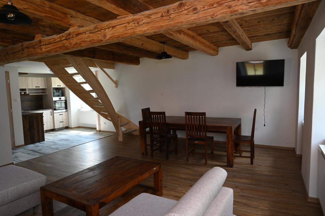 Penzion Mezi Radky Jindřichův Hradec Buitenkant foto