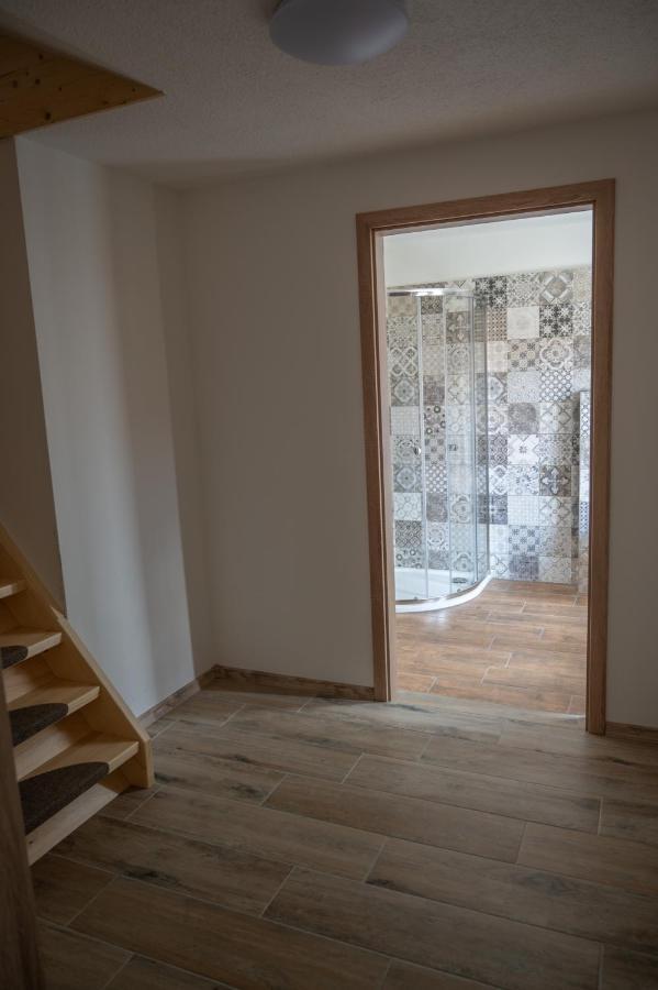 Penzion Mezi Radky Jindřichův Hradec Buitenkant foto